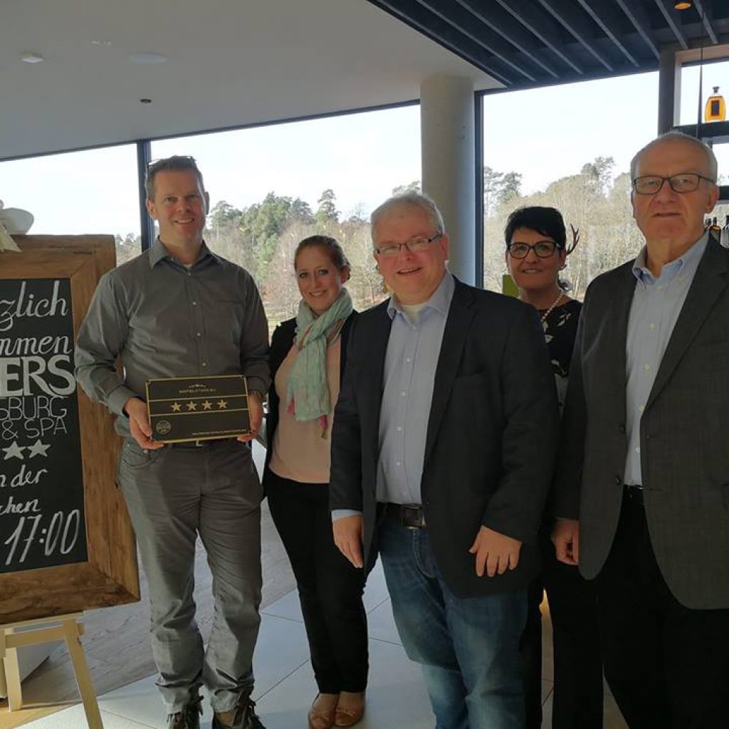 Übergabe DEHOGA Plakette