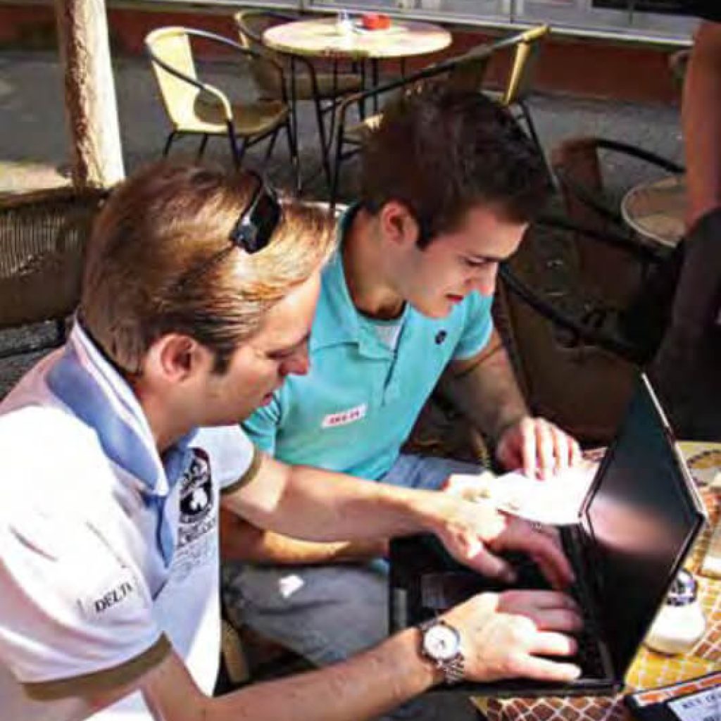 PETERS Hotel Firmenevent Krimi Rallye