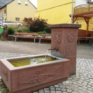 PETERS Hotel Wanderung Hangarder Brunnentour